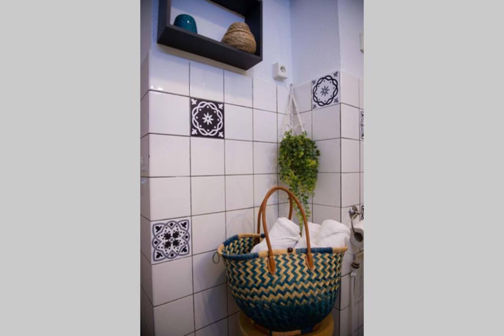 Studio Le Camaieu Tout Confort, Metz Gare Appartamento Esterno foto